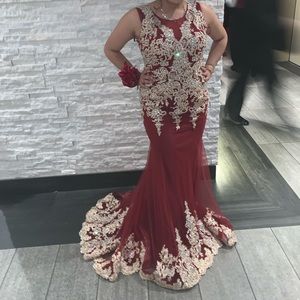 Burgundy prom dress